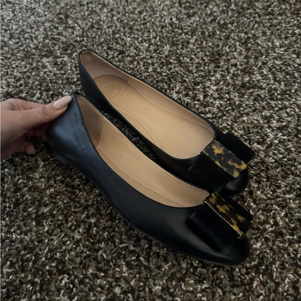 Tory Burch Chase Tortoise shell‎ bow Ballerina flats size 7.5 soft leather